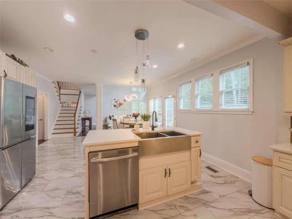 3551 Lochwolde Lane Snellville, GA 30039