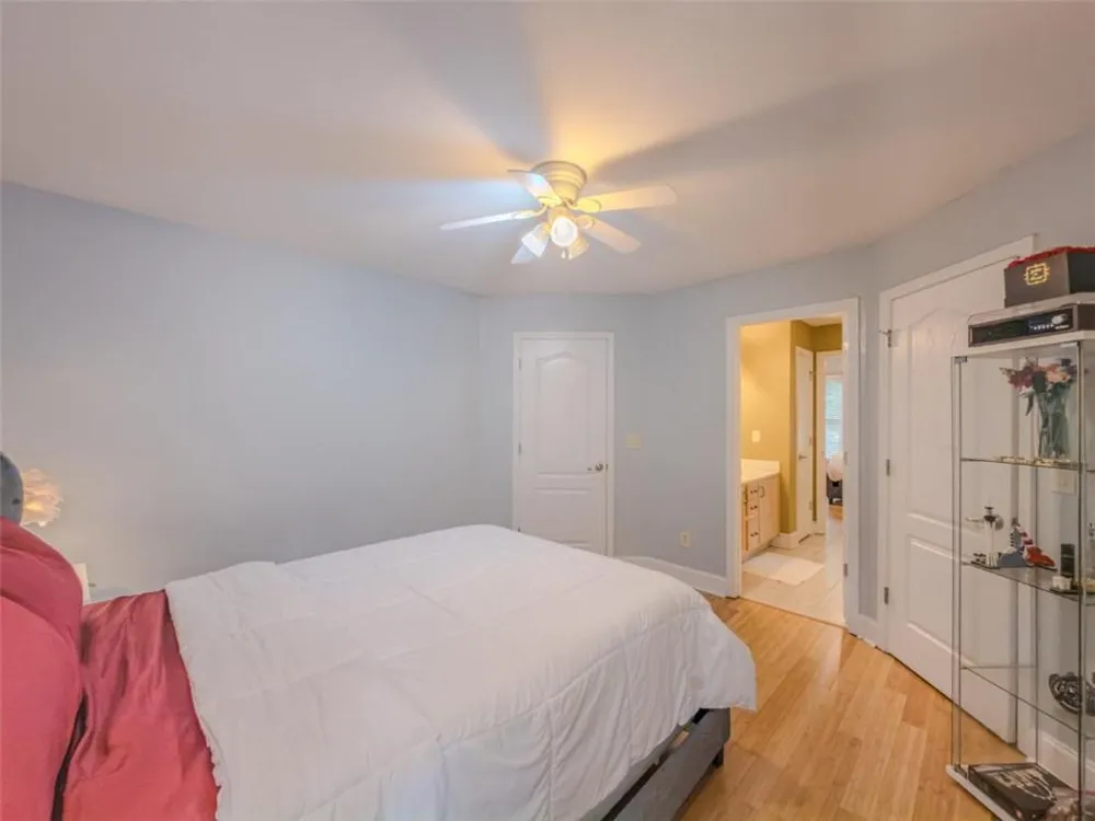 3551 Lochwolde Lane Snellville, GA 30039