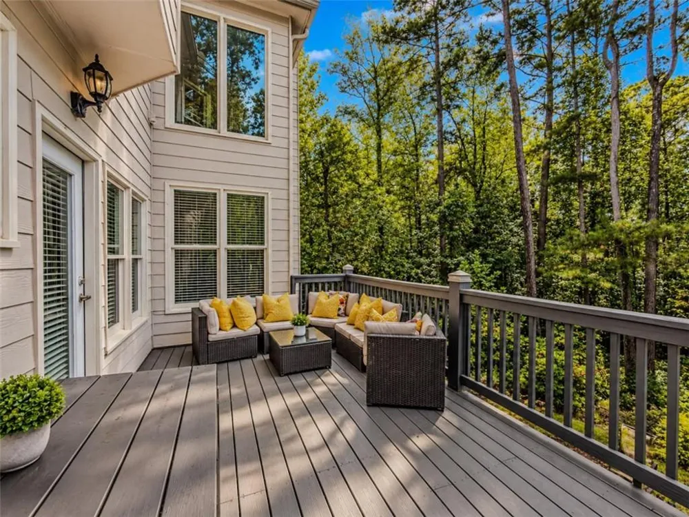 3551 Lochwolde Lane Snellville, GA 30039