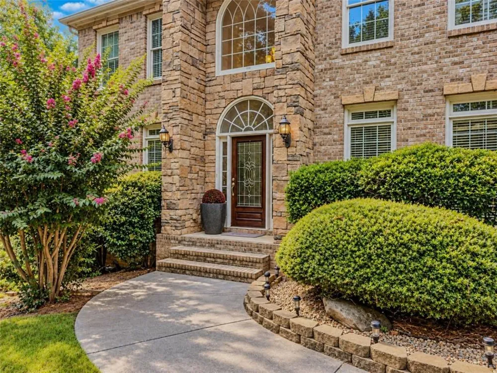 3551 Lochwolde Lane Snellville, GA 30039