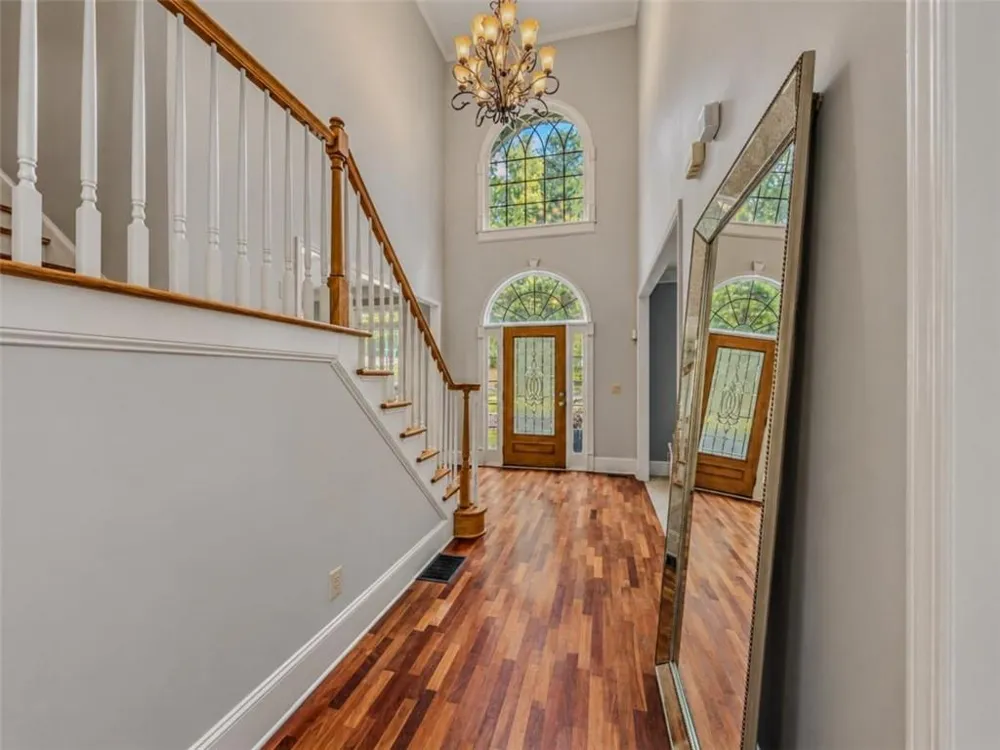 3551 Lochwolde Lane Snellville, GA 30039