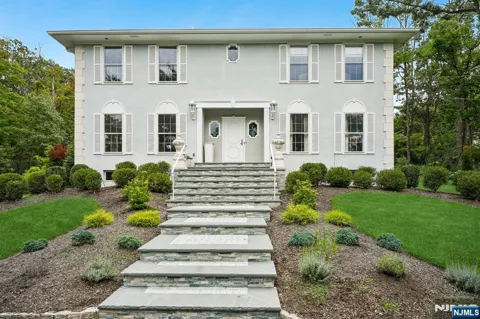 7 Gordon Road