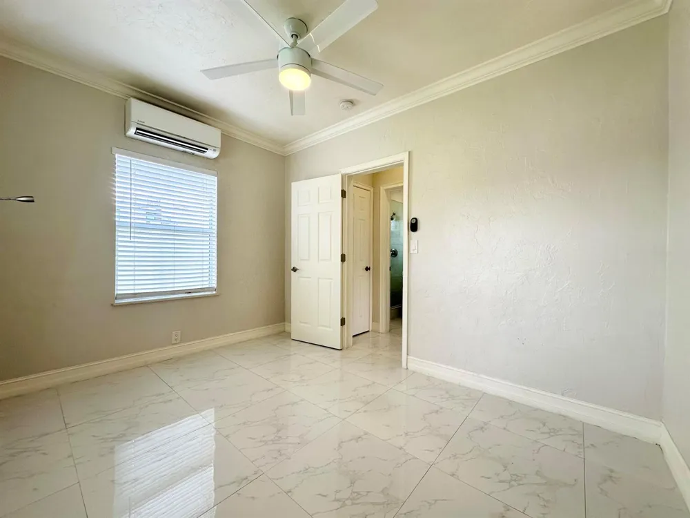 1041 NE 16th Avenue #W Fort Lauderdale, FL 33304