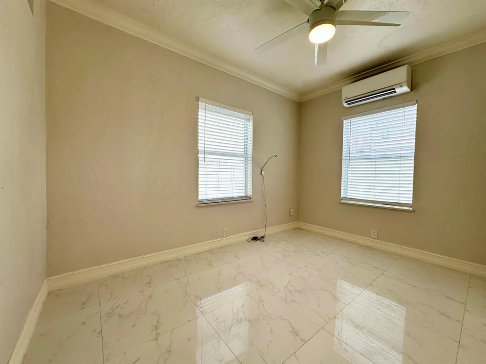 1041 NE 16th Avenue #W Fort Lauderdale, FL 33304