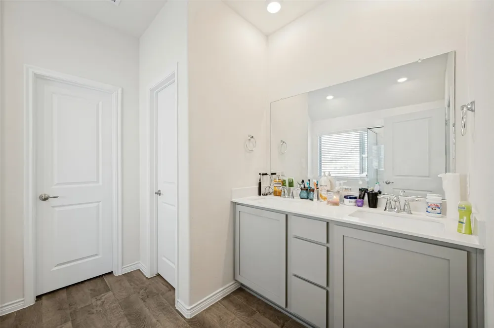 3215 Texas Trail Aubrey, TX 76227