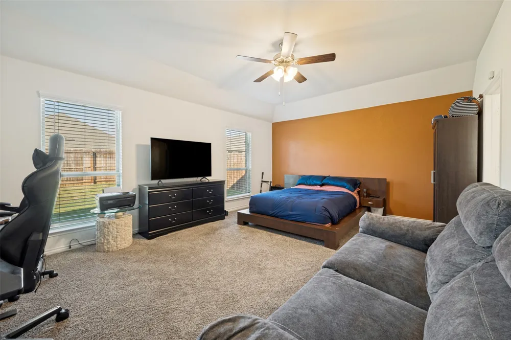 3215 Texas Trail Aubrey, TX 76227