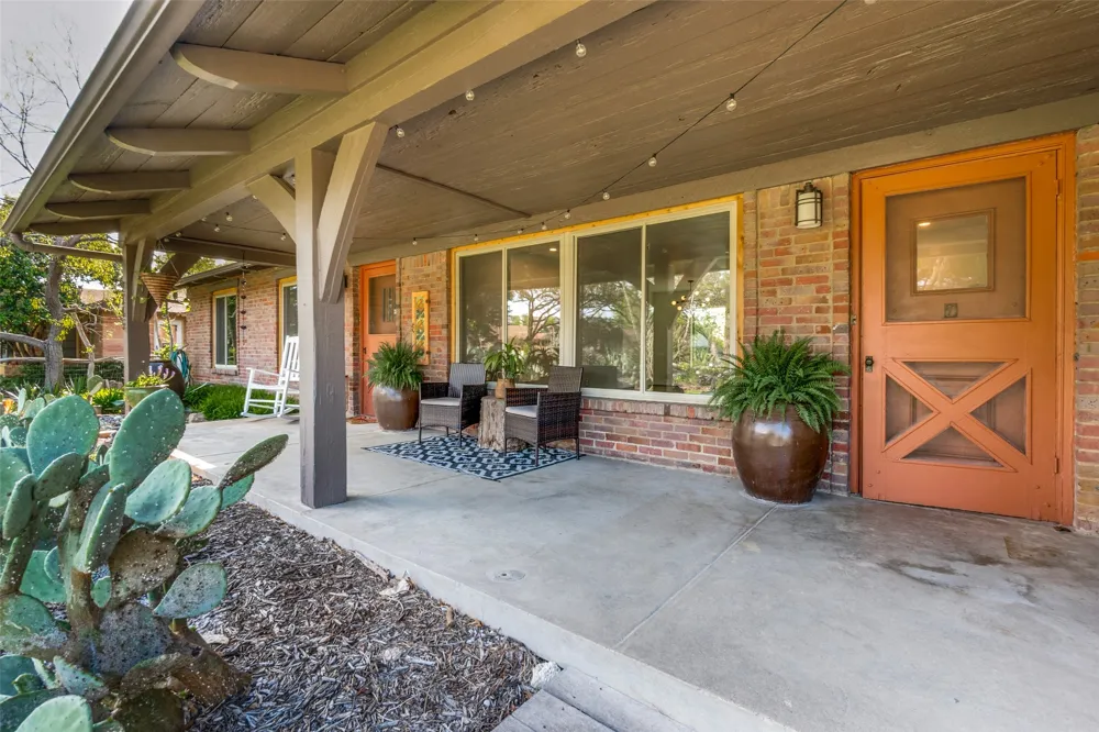 9347 Angora Street Dallas, TX 75218
