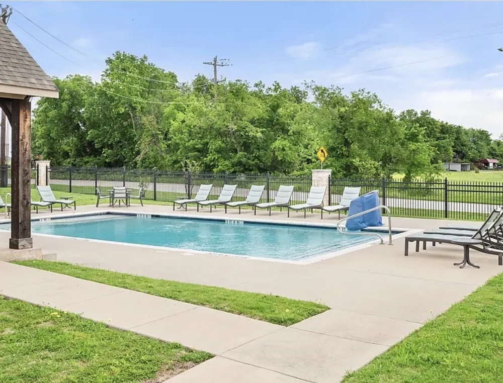 2100 McAllister Princeton, TX 75407