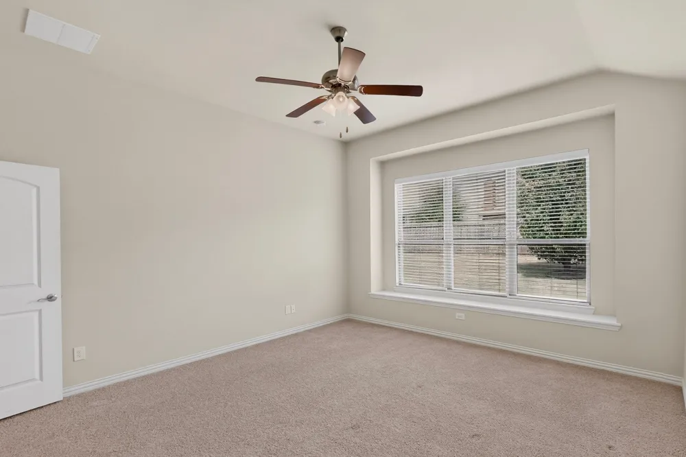 2100 McAllister Princeton, TX 75407