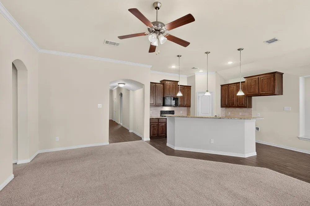 2100 McAllister Princeton, TX 75407