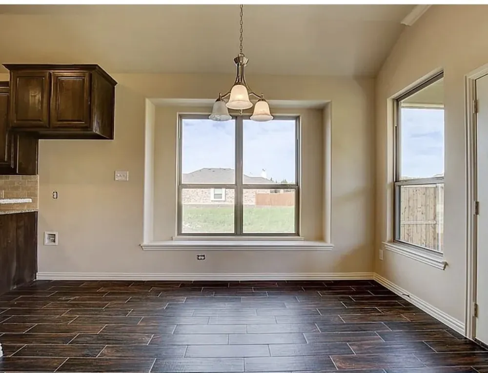 2100 McAllister Princeton, TX 75407