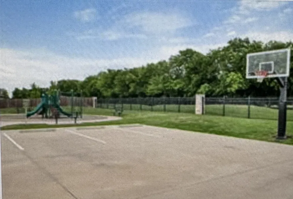2100 McAllister Princeton, TX 75407