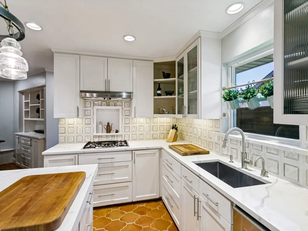 16821 Park Hill Drive Dallas, TX 75248