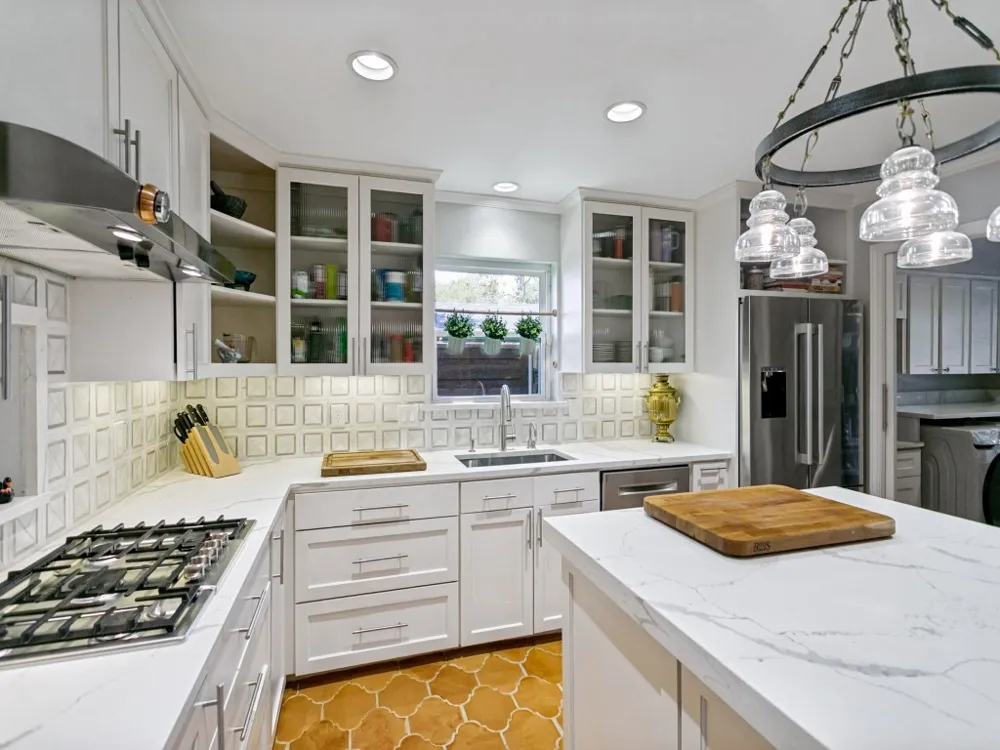 16821 Park Hill Drive Dallas, TX 75248