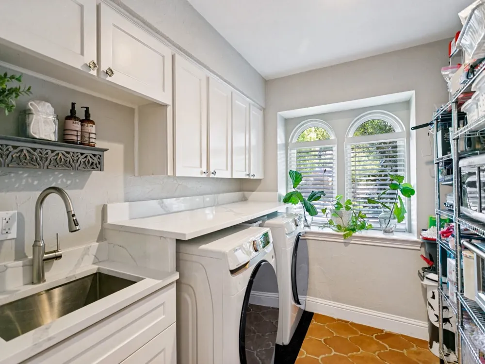 16821 Park Hill Drive Dallas, TX 75248