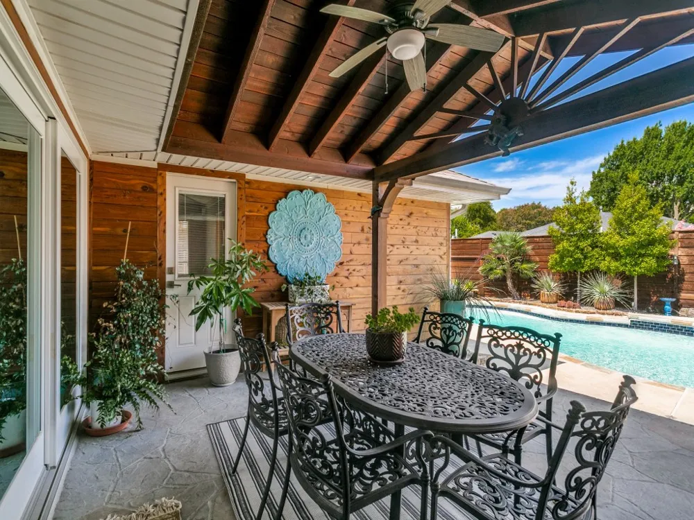 16821 Park Hill Drive Dallas, TX 75248
