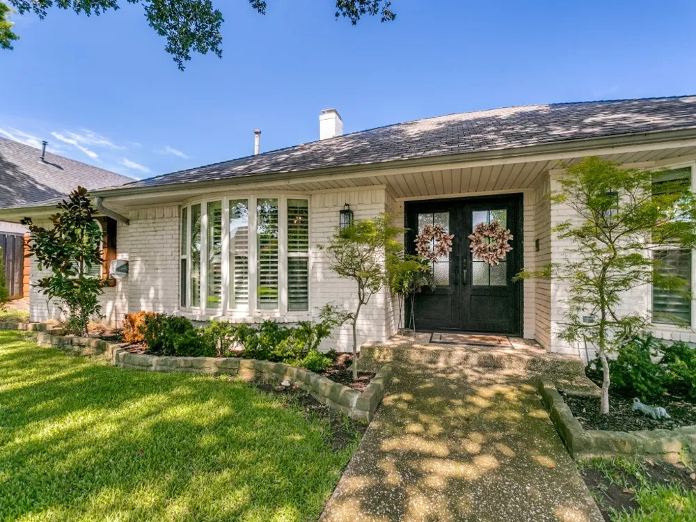 16821 Park Hill Drive Dallas, TX 75248