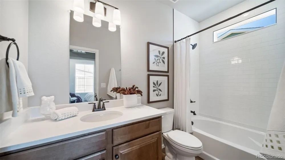 4972 Tempe Street Aurora, CO 80019