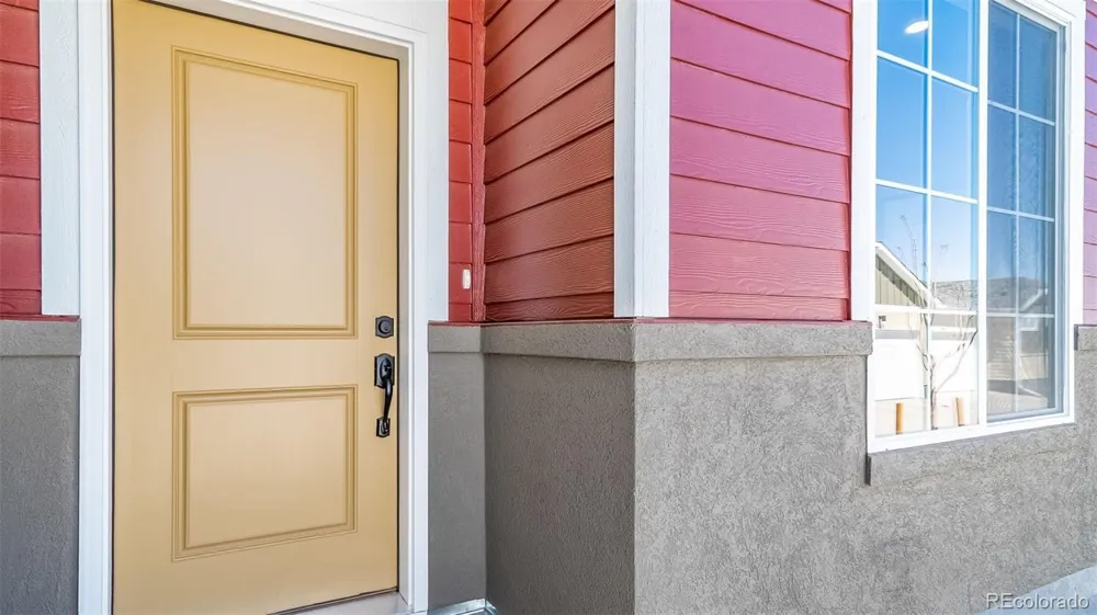 4972 Tempe Street Aurora, CO 80019