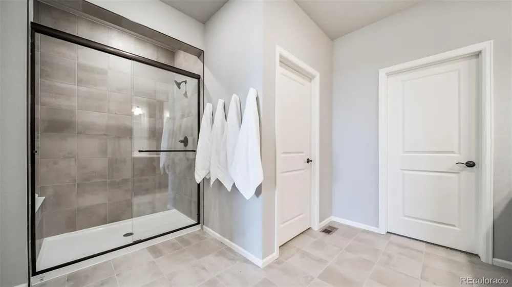 4972 Tempe Street Aurora, CO 80019