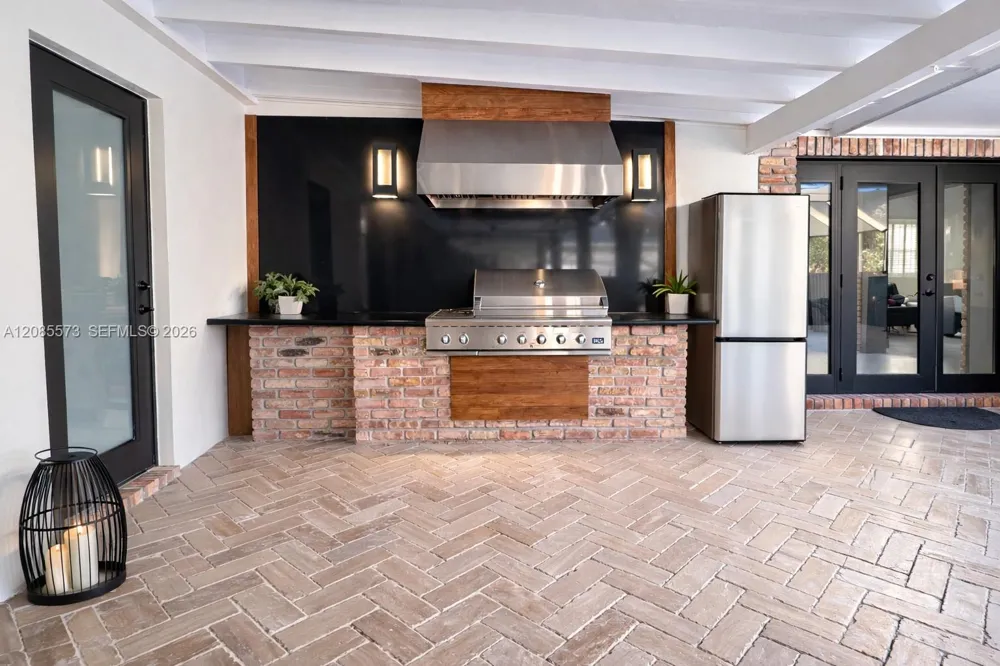 7440 SW 174th St Palmetto Bay, FL 33157