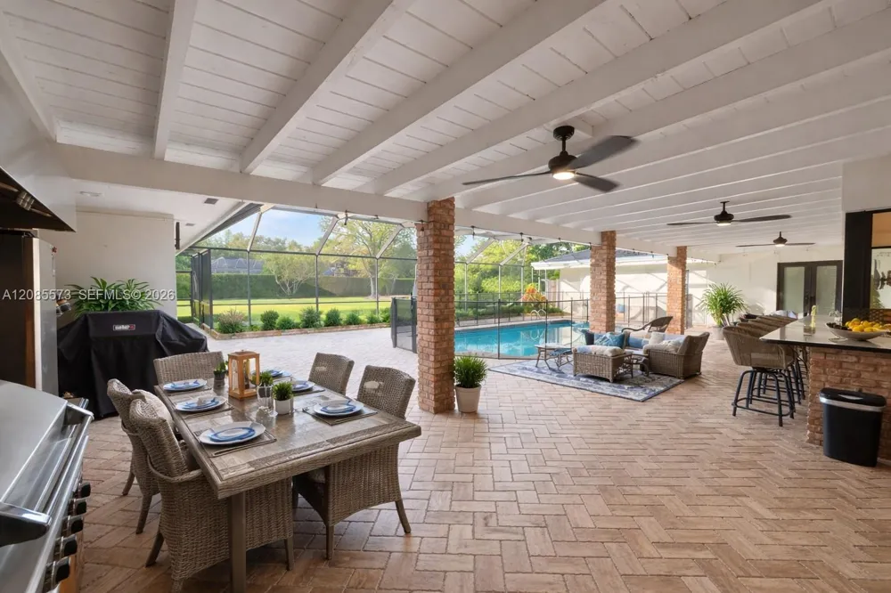 7440 SW 174th St Palmetto Bay, FL 33157