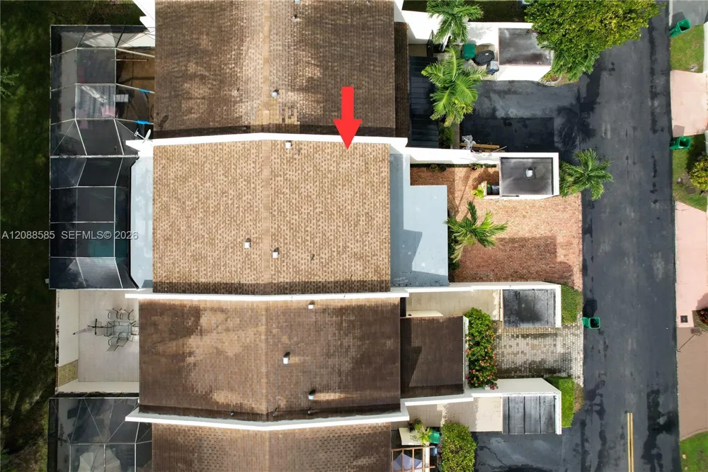 10656 SW 76th Ter Miami, FL 33173