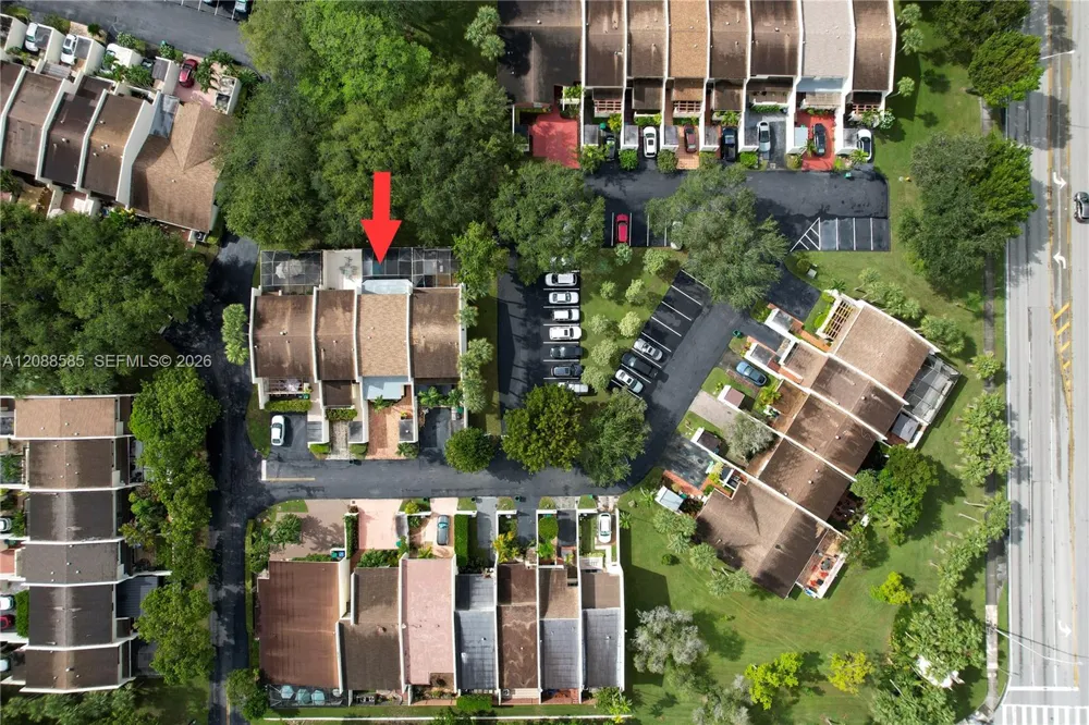 10656 SW 76th Ter Miami, FL 33173