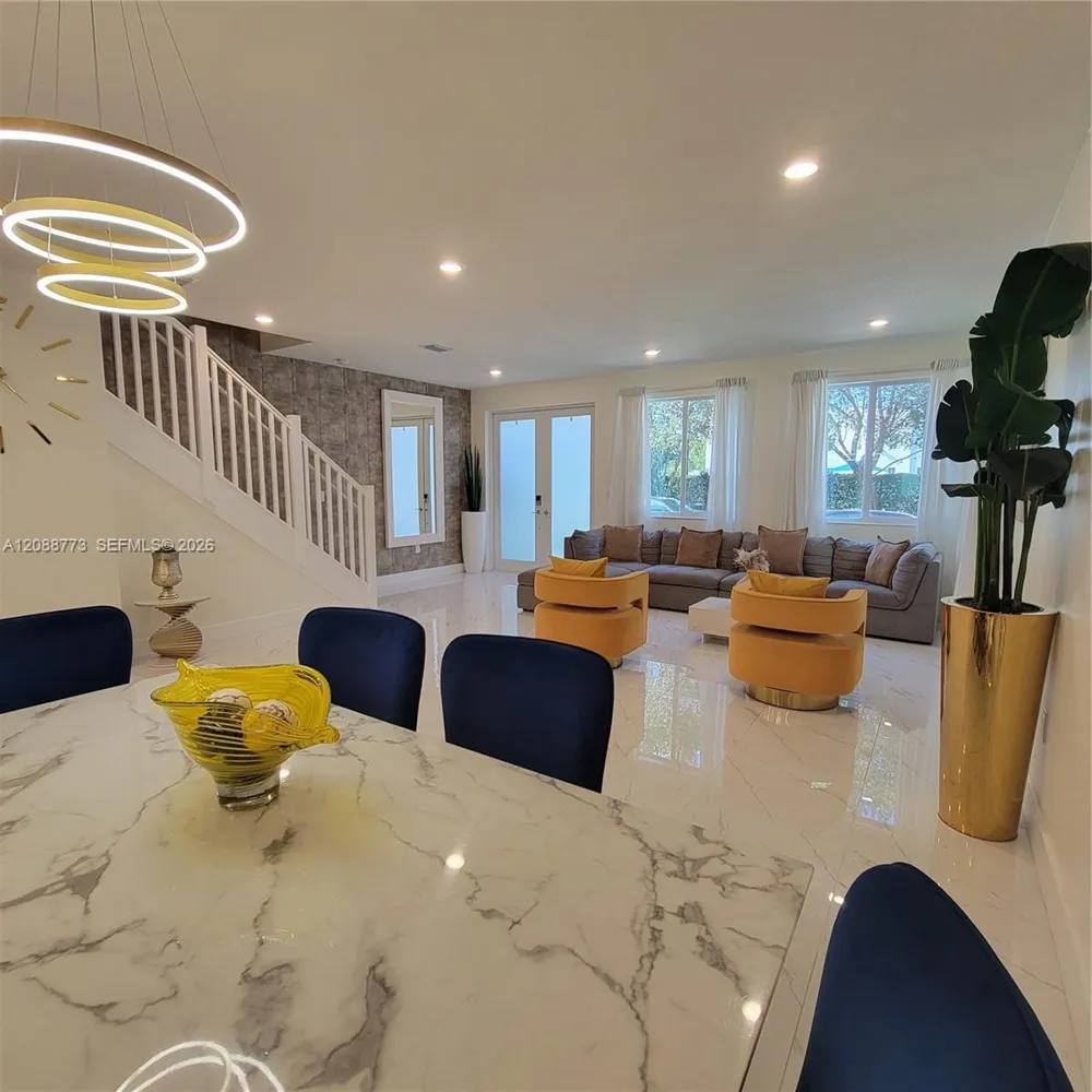 10440 NW 67th St #10440 Doral, FL 33178