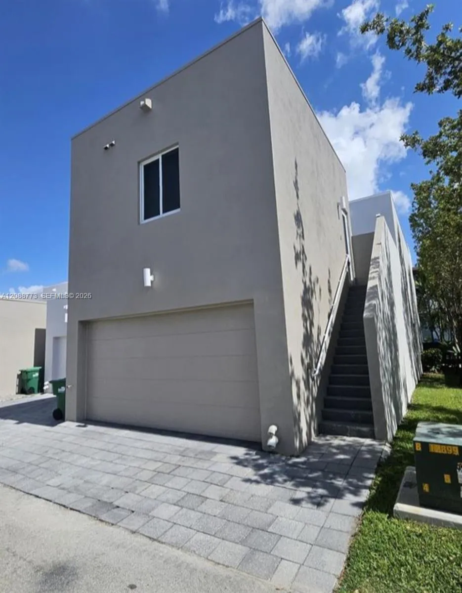 10440 NW 67th St #10440 Doral, FL 33178