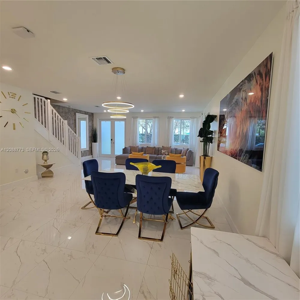 10440 NW 67th St #10440 Doral, FL 33178