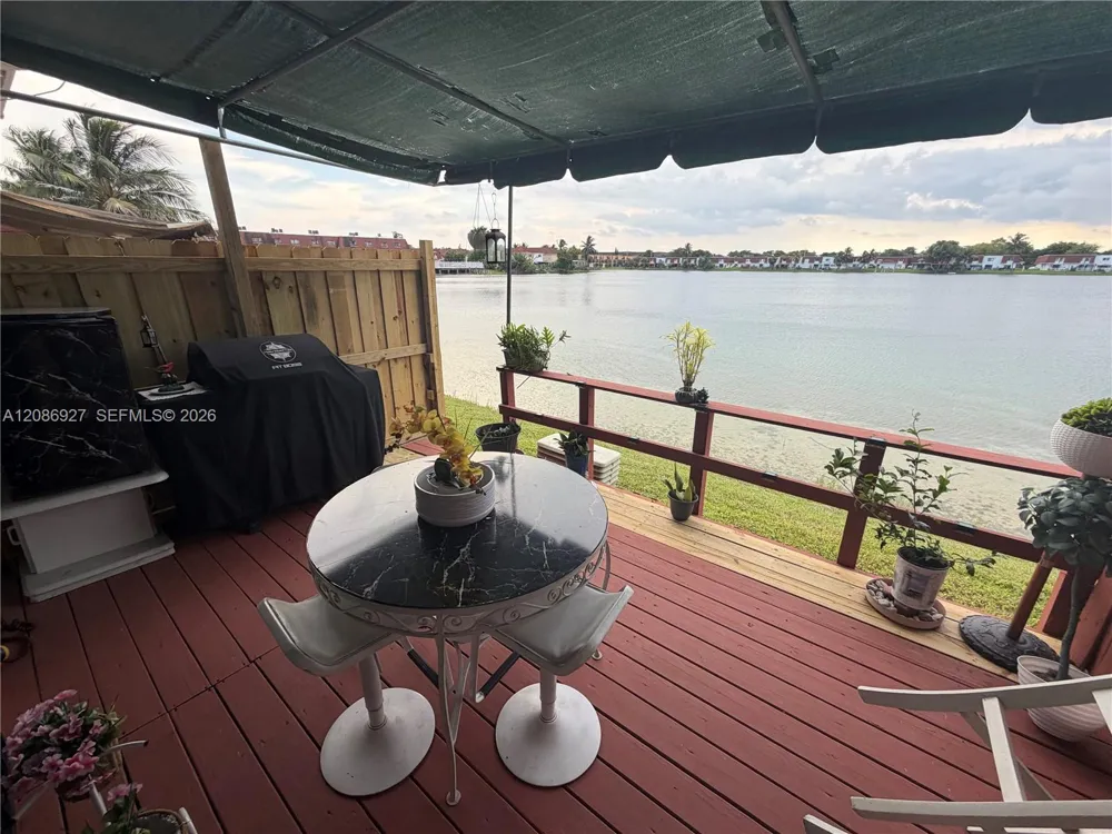 400 NW 107th Ave #4D Miami, FL 33172