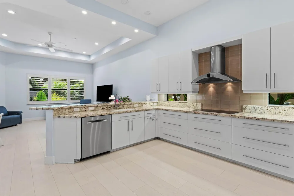 7831 Via Grande Boynton Beach, FL 33437