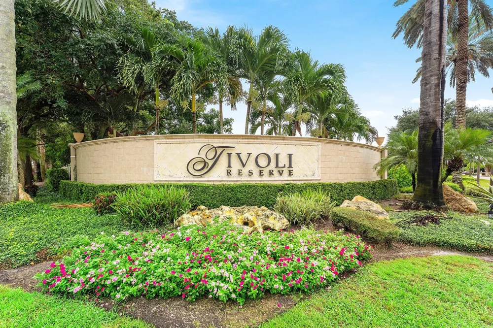 7831 Via Grande Boynton Beach, FL 33437