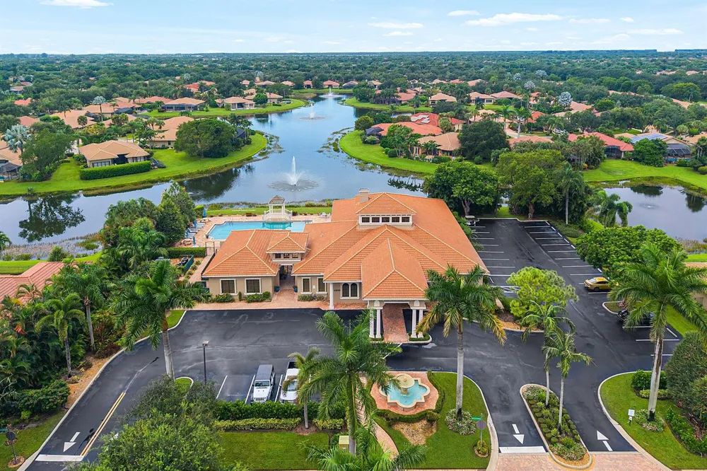 7831 Via Grande Boynton Beach, FL 33437