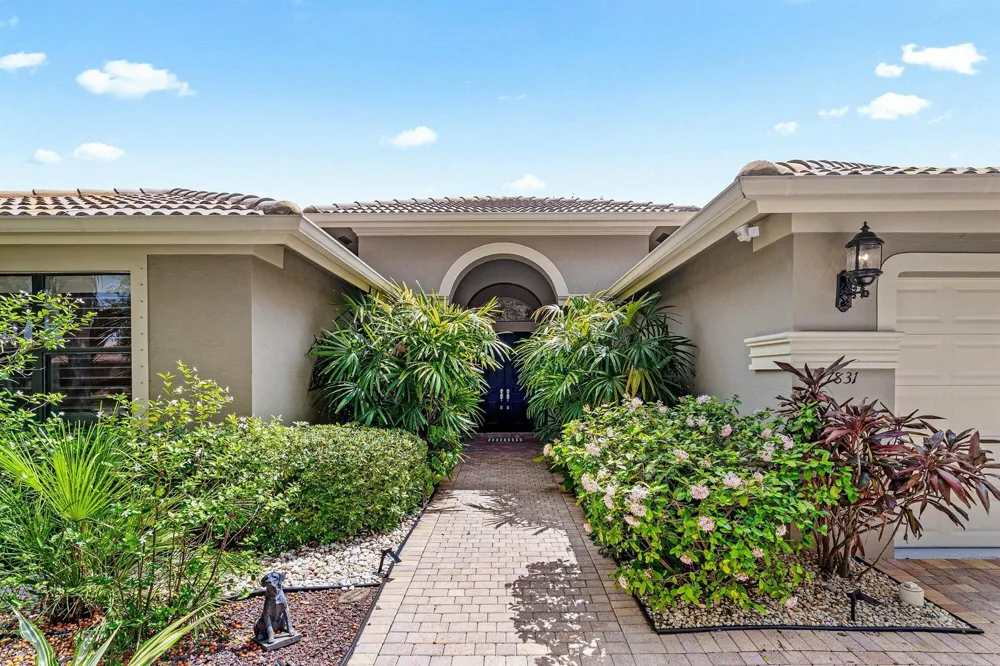 7831 Via Grande Boynton Beach, FL 33437
