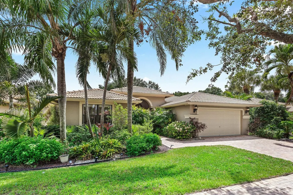 7831 Via Grande Boynton Beach, FL 33437