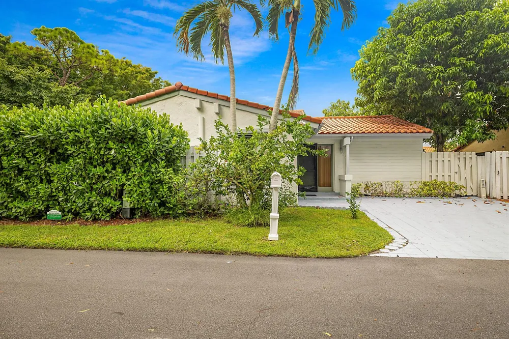 2780 NORFOLK PINE COURT Lake Worth, FL 33462