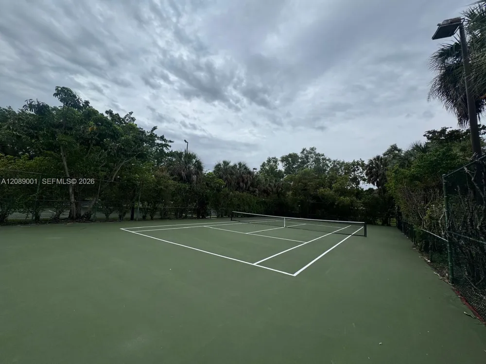 9999 Summerbreeze Dr #212 Sunrise, FL 33322