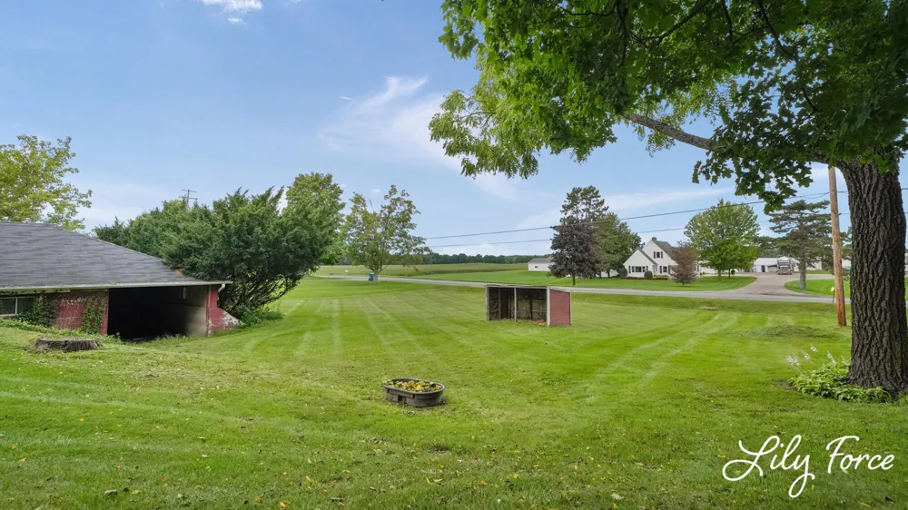 4714 4 Mile Road NW Grand Rapids, MI 49544