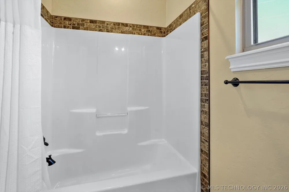 20944 E 440 ROAD Claremore, OK 74017