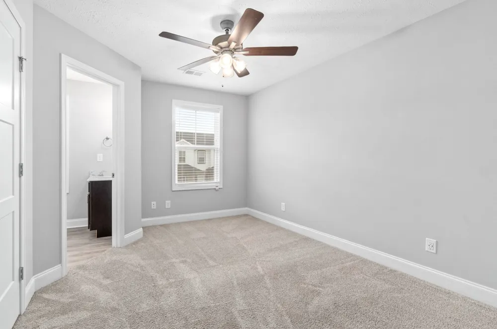 1625 Golf Club Ln #404 Clarksville, TN 37043
