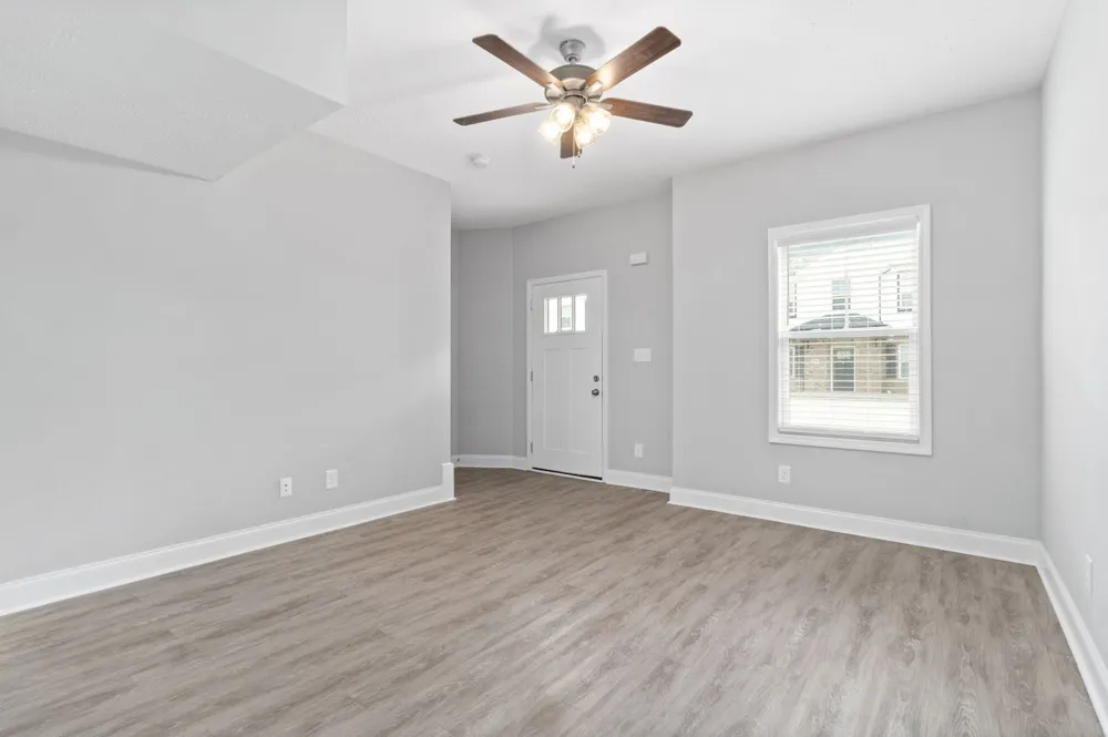 1625 Golf Club Ln #404 Clarksville, TN 37043