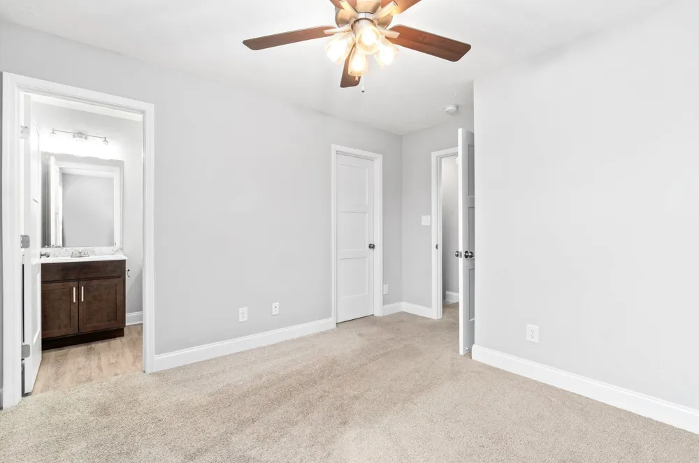 1625 Golf Club Ln #404 Clarksville, TN 37043
