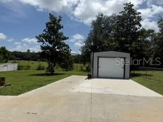 8475 S LINDEN POINT Floral City, FL 34436