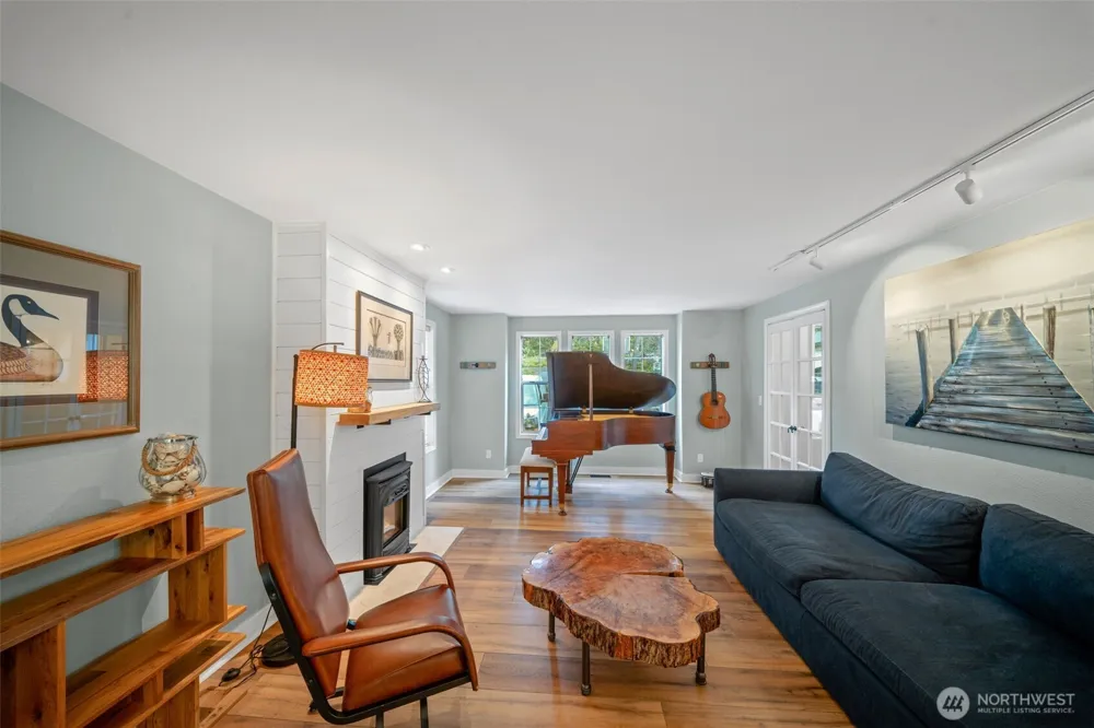 7939 Lorna Drive SE Olympia, WA 98503