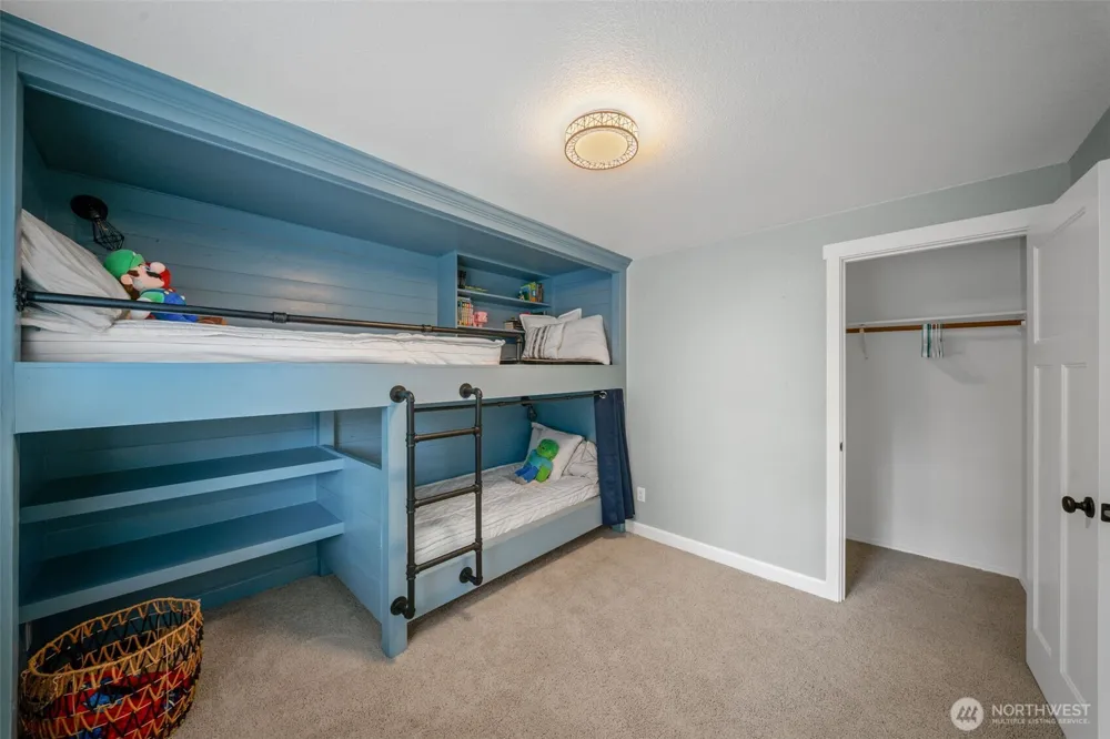 7939 Lorna Drive SE Olympia, WA 98503