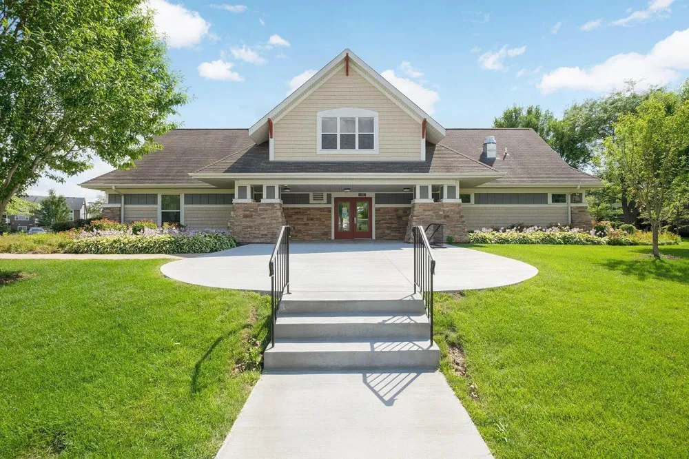 13349 Bronze Parkway Rosemount, MN 55068