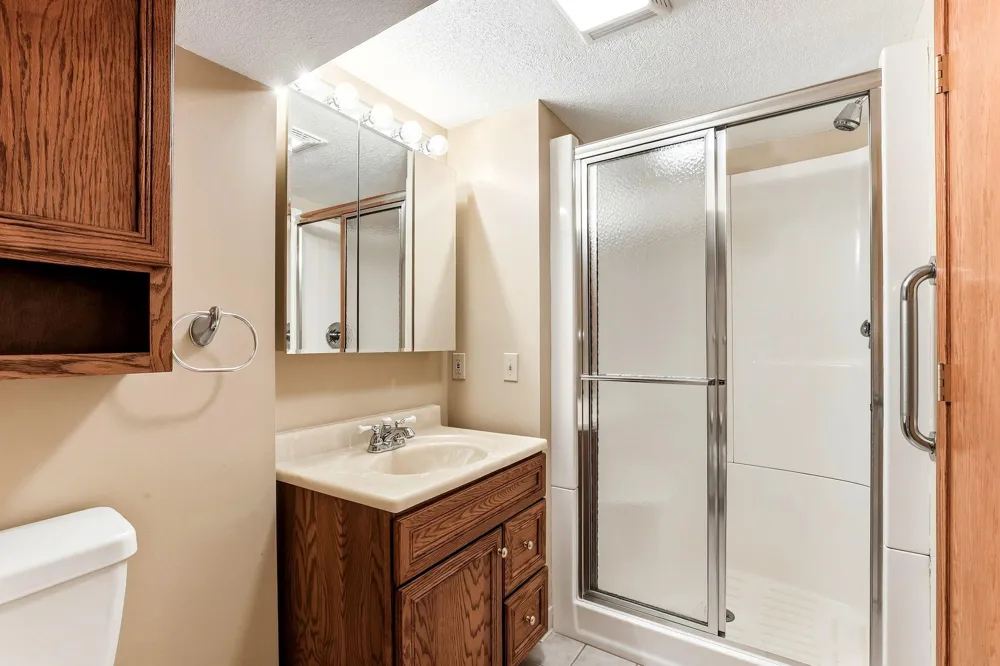 6920 Claude Avenue Inver Grove Heights, MN 55076