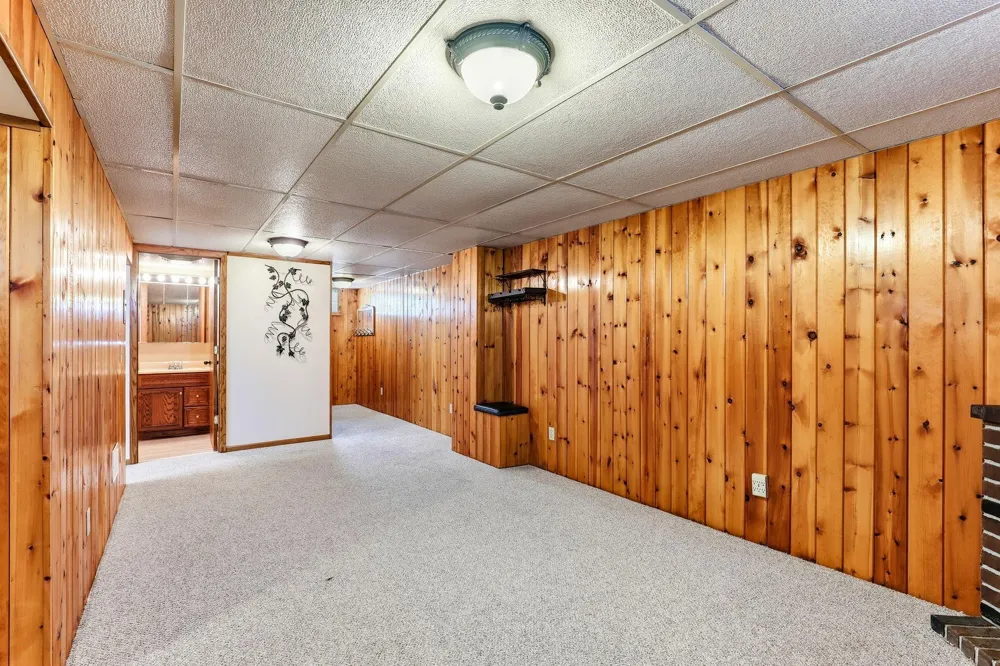 6920 Claude Avenue Inver Grove Heights, MN 55076